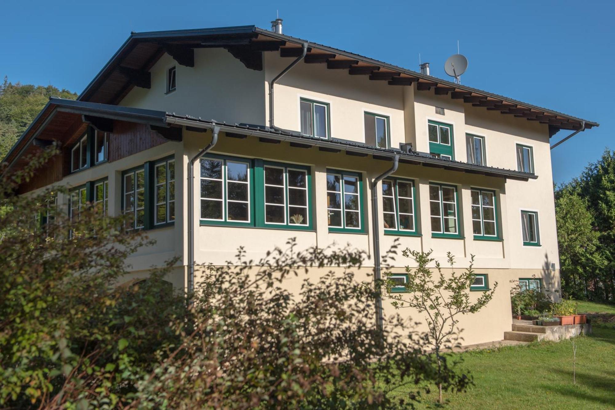 Dorfpension Mariahilfberg Gutenstein Exteriör bild