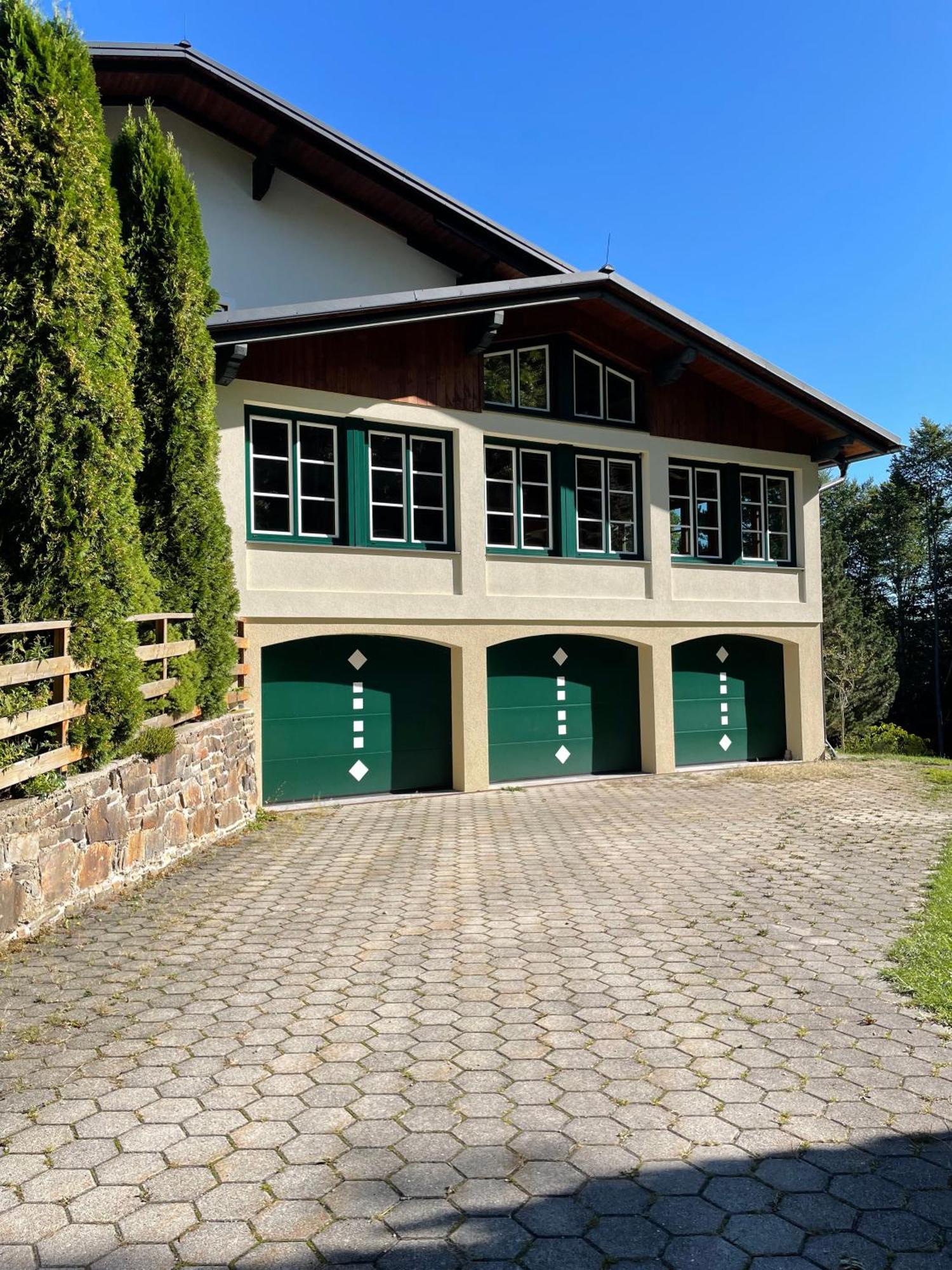 Dorfpension Mariahilfberg Gutenstein Exteriör bild